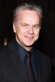 How tall is Tim Robbins?